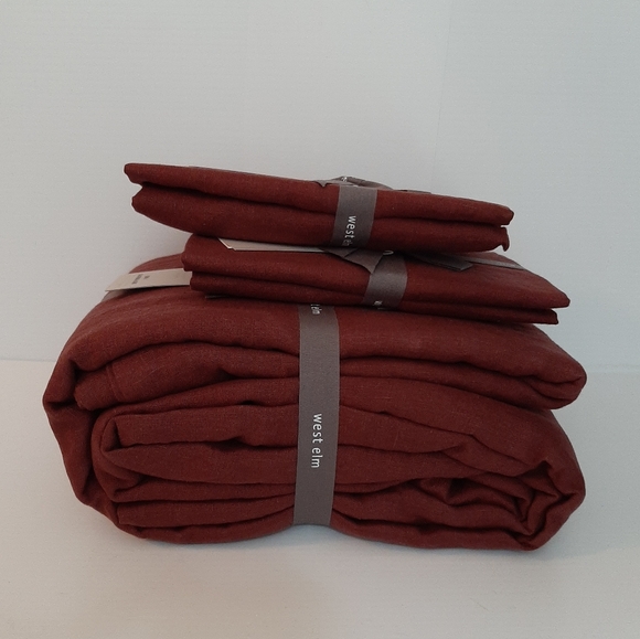 West Elm European Flax Linen King Duvet Cover & 2 King Shams Currant Red - Picture 4 of 11
